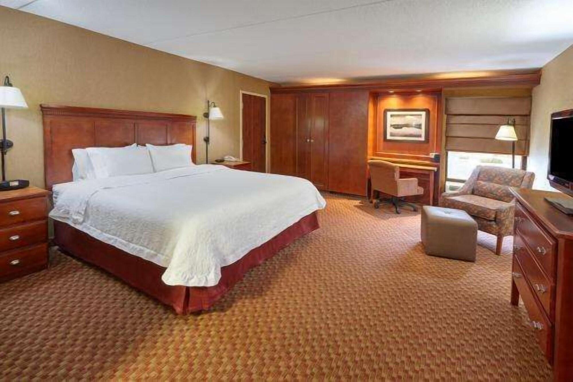 Hampton Inn East Peoria Exteriör bild