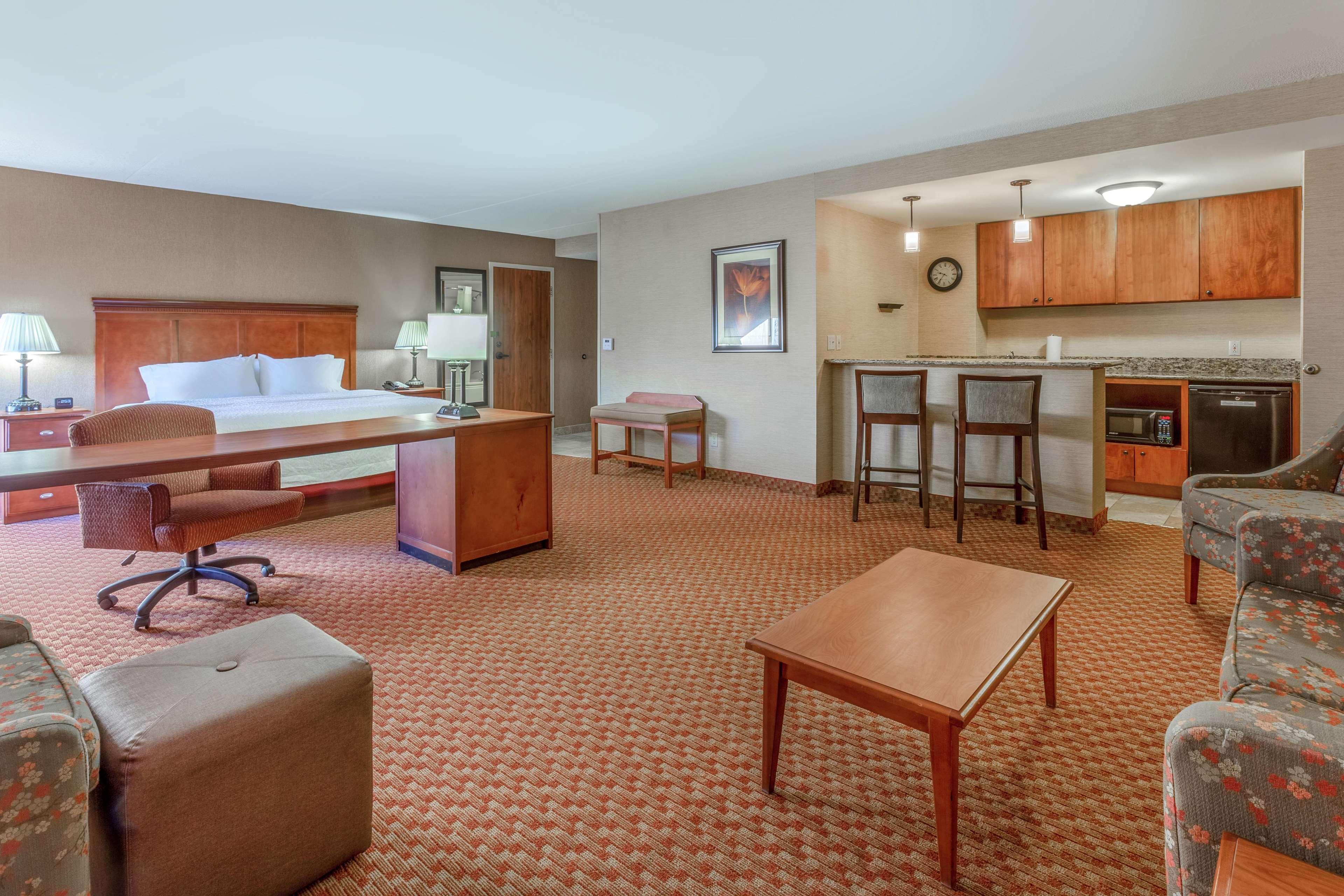 Hampton Inn East Peoria Exteriör bild