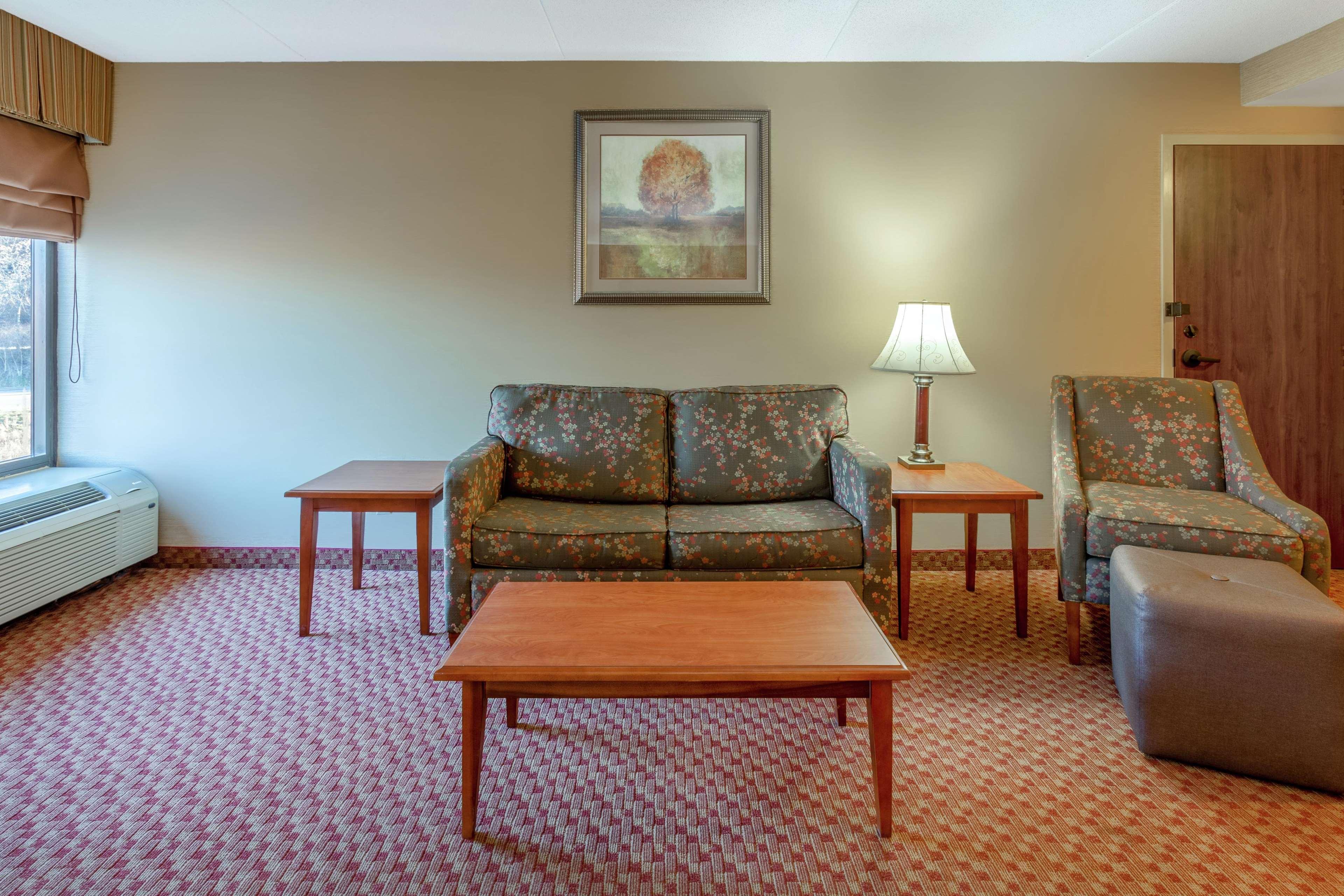 Hampton Inn East Peoria Exteriör bild