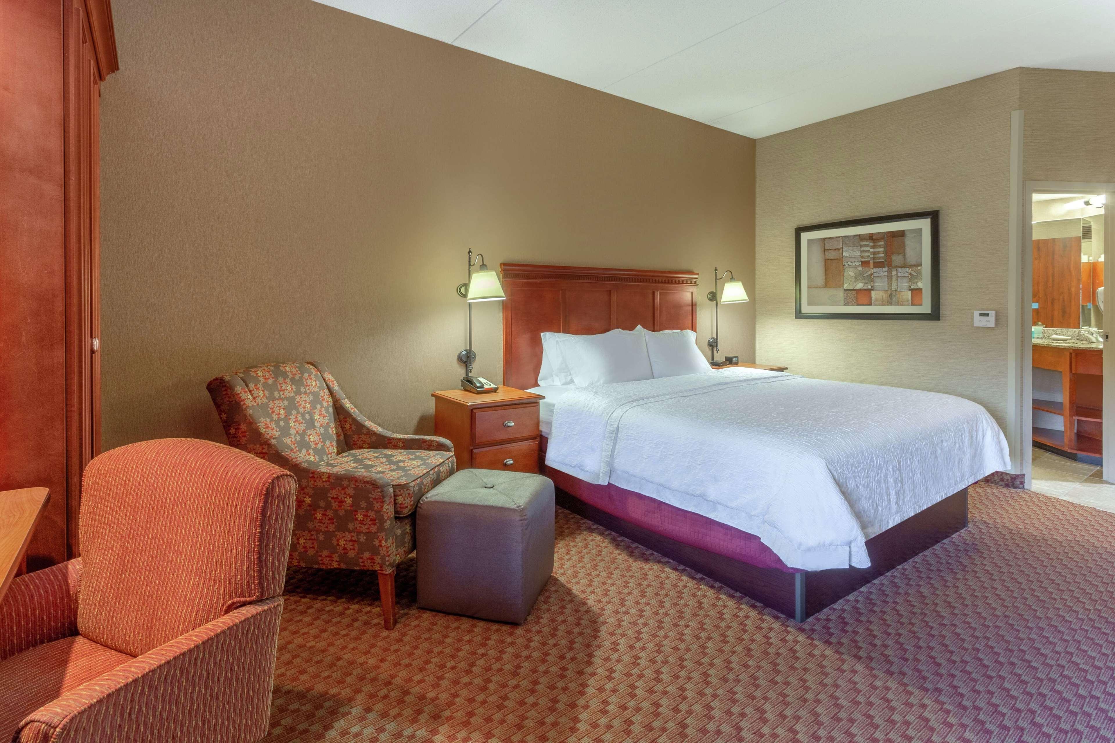 Hampton Inn East Peoria Exteriör bild