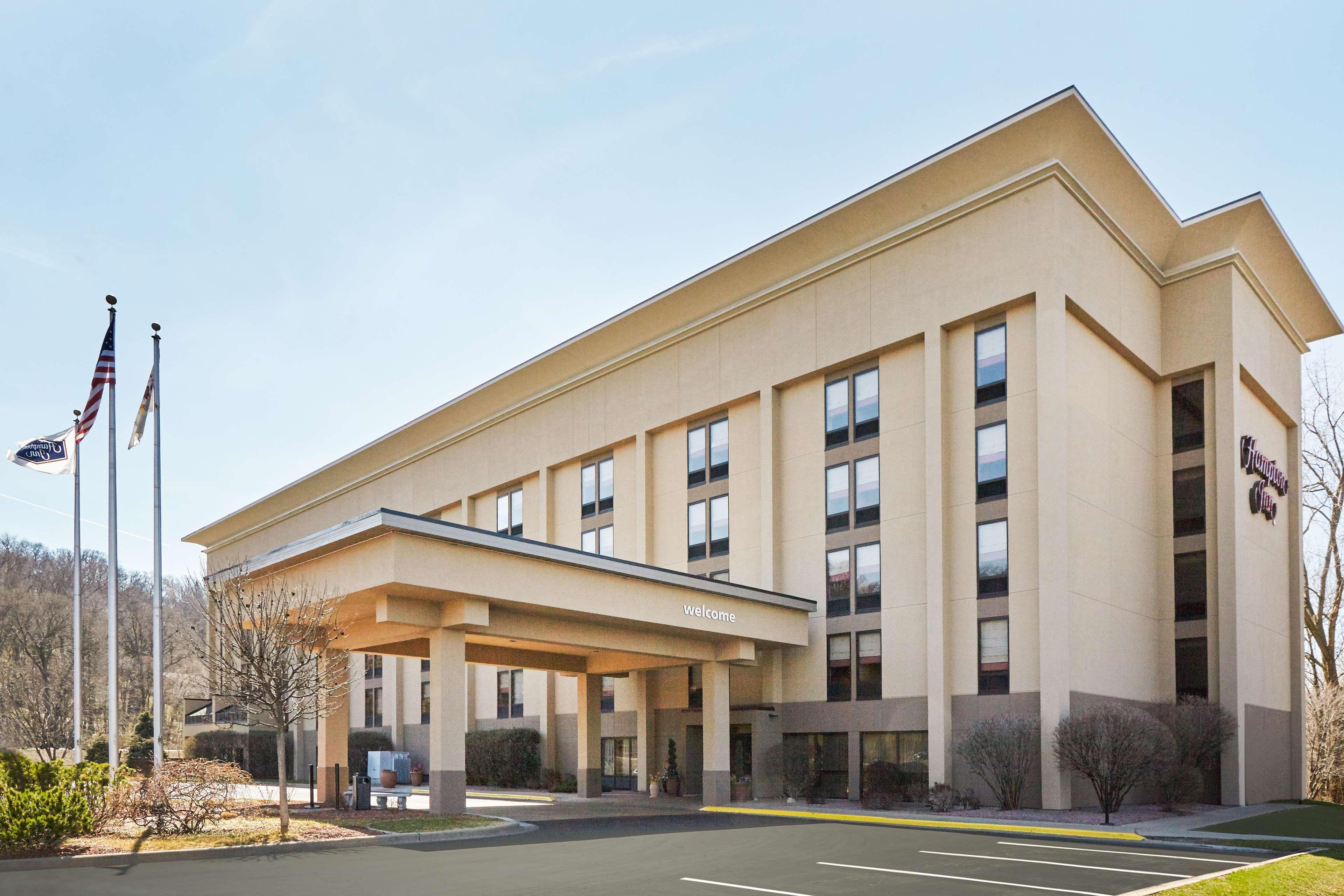 Hampton Inn East Peoria Exteriör bild
